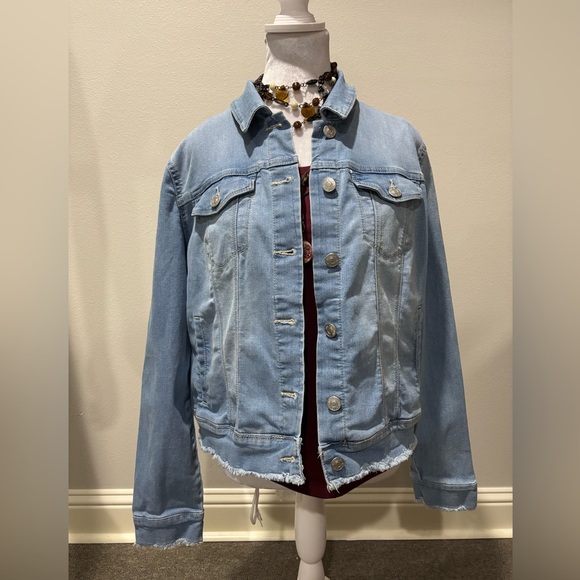 Nine West Button Front Denim Sarah Jean Jacket Frayed Raw Hems Size Large - Picture 1 of 9